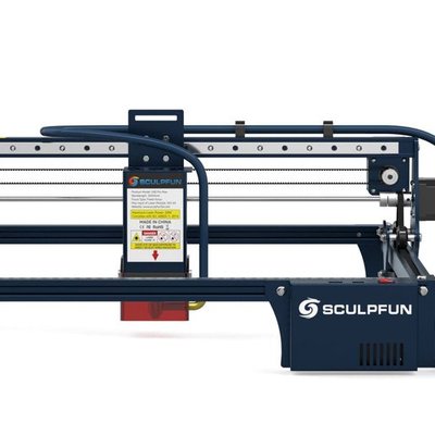 Dettaglio del modulo laser e dell'assistenza aria automatica della Sculpfun S30 Pro Max